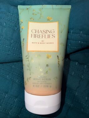 Bath & Body Works Chasing Fireflies Body Scrub - Mint Green with Gold Accents